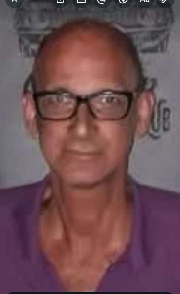 Silvestre Reinert (mais conhecido como Veste)